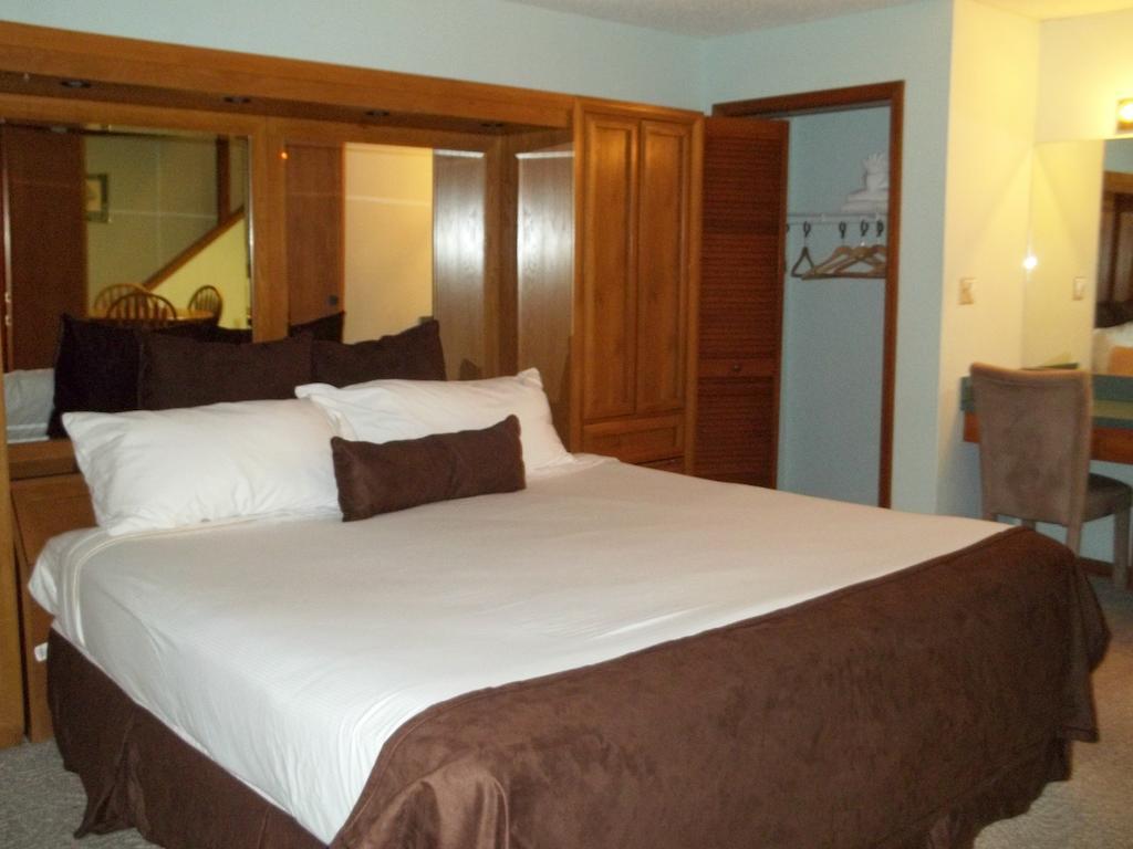 Hotel Fairways Of The Mountain Lake Lure Zimmer foto
